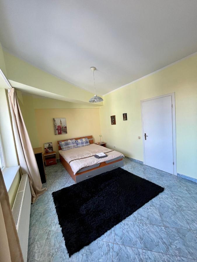 Luanaapartments #1 Otopeni Extérieur photo