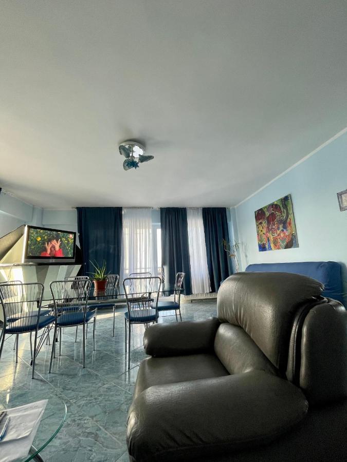 Luanaapartments #1 Otopeni Extérieur photo
